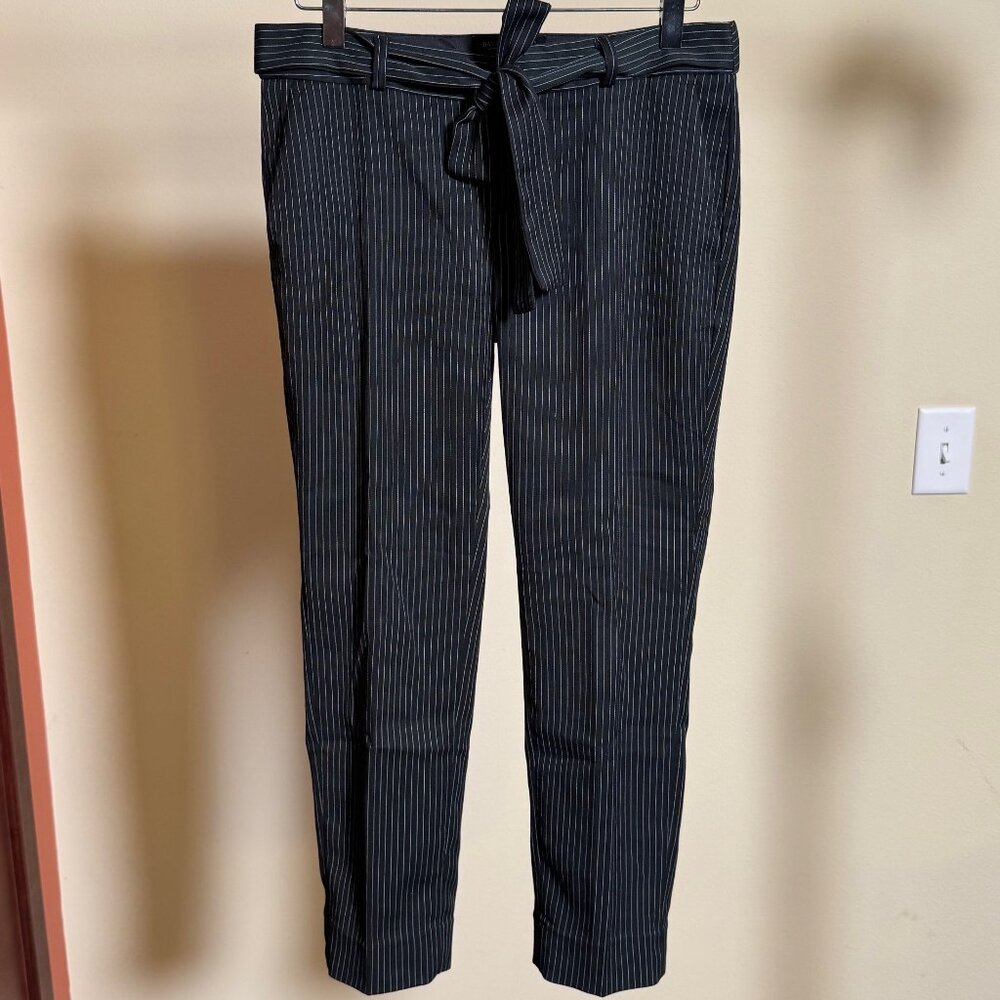 Banana Republic - Avery pants - black w/ white pinstripe  - Size: 2 Petite